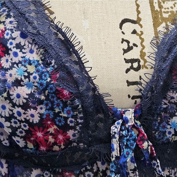 🌿Free People, Merries Garden, sheer tank. NWOT-Size Med - Picture 6 of 9